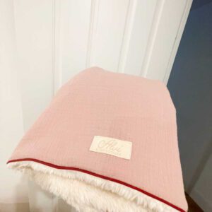 Mantita Rosewood Home